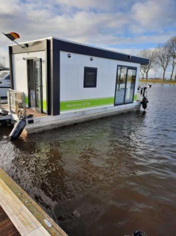 Houseboat Tiny Griffin Hotel Nieuwpoort Exterior foto